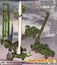 <a href='../files/catalogue/Dinky France/667/1963667.jpg' target='dimg'>Dinky France 1963 667  Missile Servicing Platform Vehicle</a>